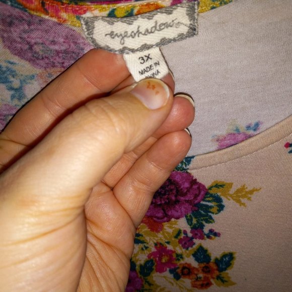 Long sleeve floral top - Picture 2 of 2